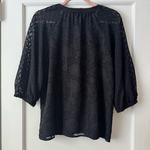 Vince Camuto Black Blouse with Sheer Patterned Sleeves Size S - Picture 7 of 16